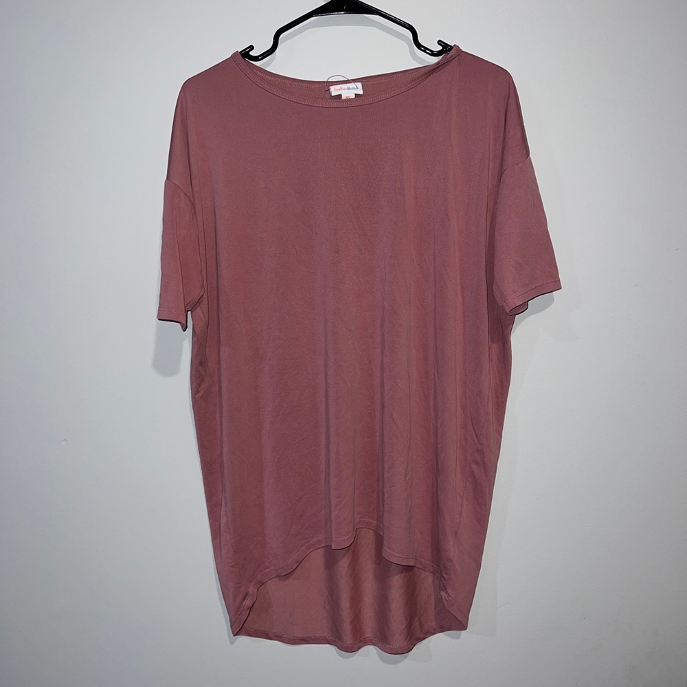 LulaRoe Pink Shirt. Gently used.